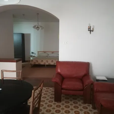 La Casa Di Astrea Bed & Breakfast 3*